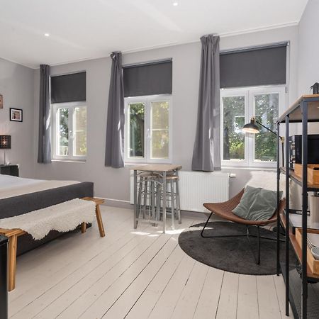 Spacious Guest Suites Near Historic Market - 5 Min Walk Брюгге Экстерьер фото
